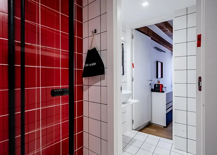 Mondrian E Monet 100m Dalla Biennale Appartement