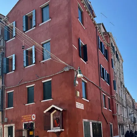 Apartment Mondrian E Monet 100m Dalla Biennale *